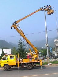 城市命脈的守護(hù)者 高空作業(yè)車與移動(dòng)ICU的形影不離